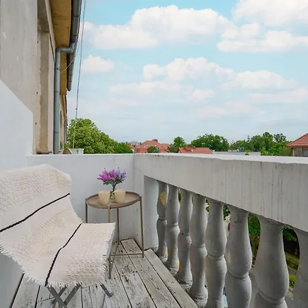 Spacious Tenement With 1 Bedroom And Balcony By Renters Apartment Breslau